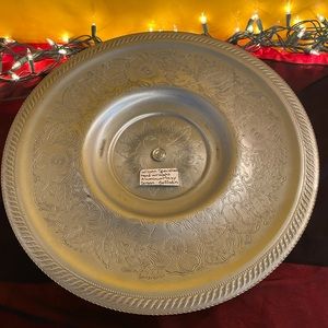 Wilson Specialties aluminum lazy Susan daffodils